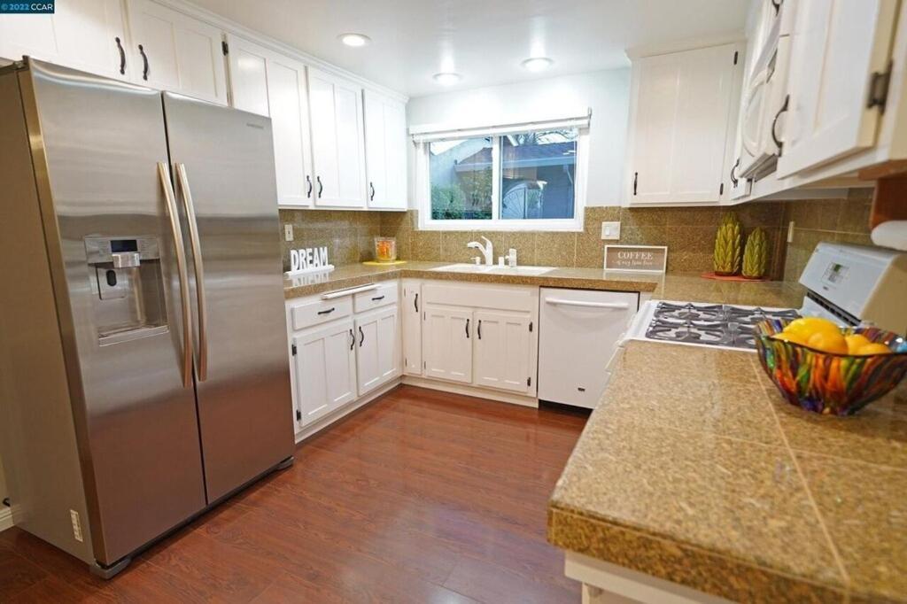 Pinon Stays Martinez Exterior photo